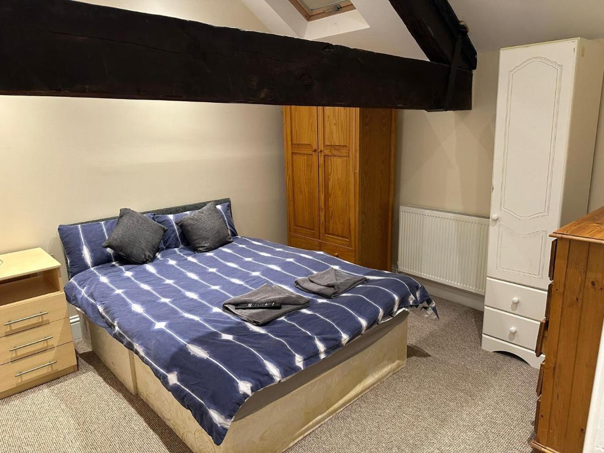 Homely Apartment In The Centre Бостън Екстериор снимка